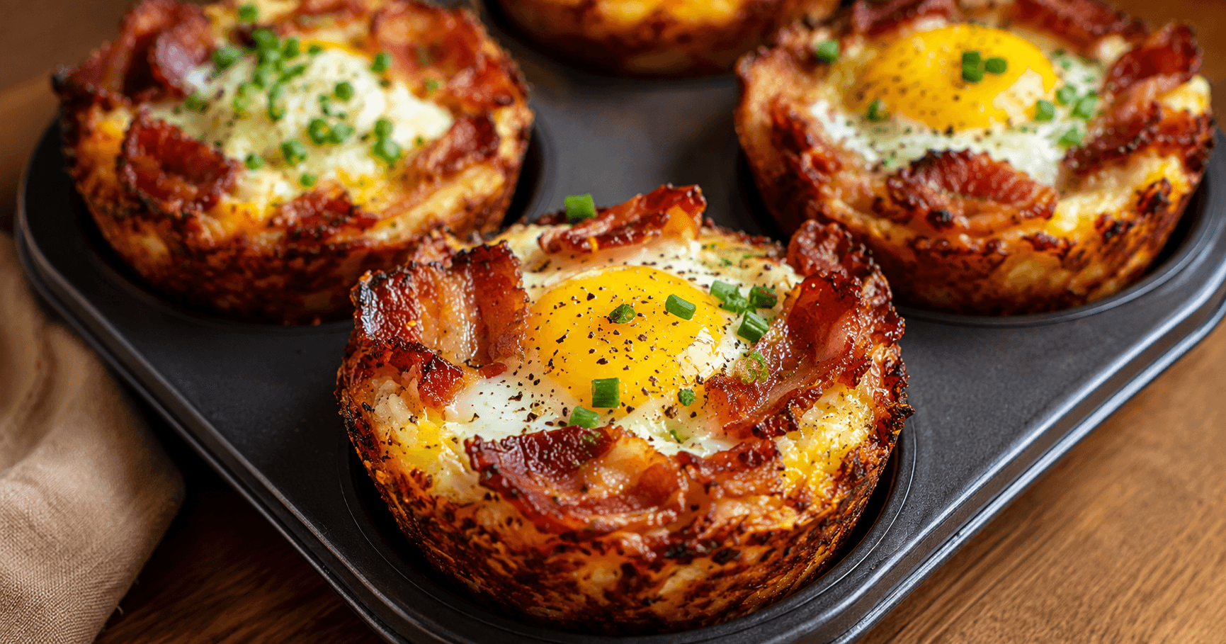 Bacon & Egg Muffins – herzhaft, knusprig & perfekt fürs Frühstück